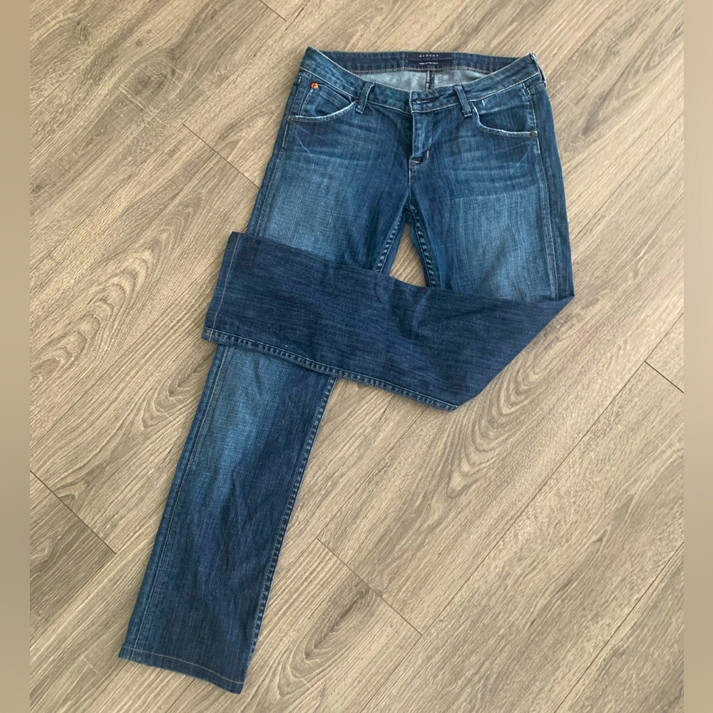 Hudson straight leg jeans size 27